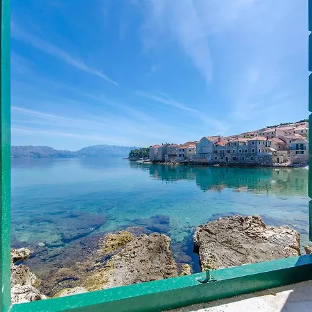 Paradise Apartment