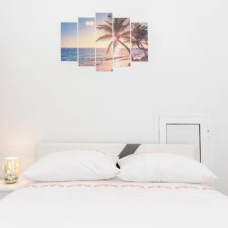 Paradise * بوستيرا